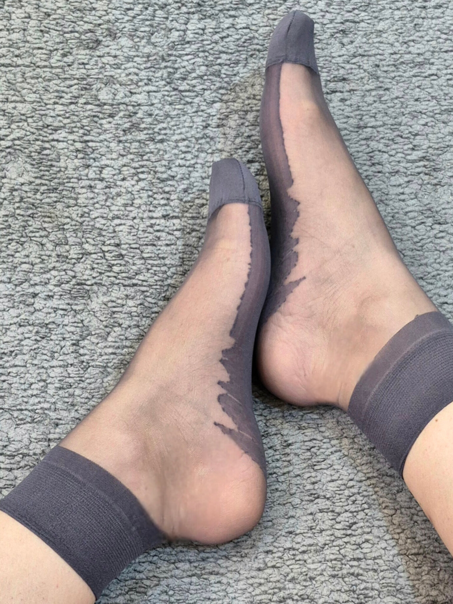 جوراب شیشه ای طوسی کفه دار زنانه